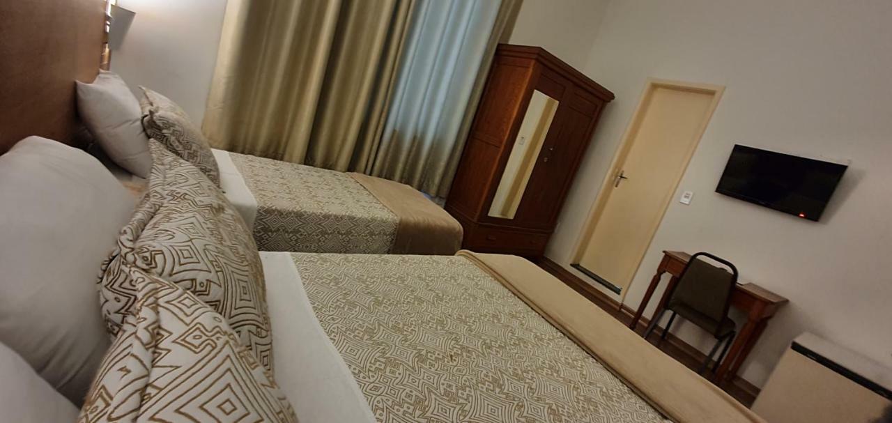 Hotel Sao Paulo โนวาฟริบูร์โก ภายนอก รูปภาพ